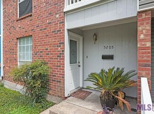 5205 Heatherstone Dr, Baton Rouge, LA 70820