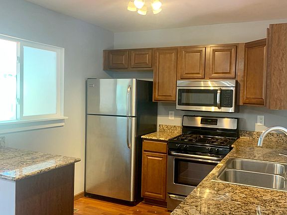 2nd image of 7725 Whitneyway Dr