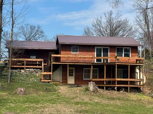 67747 Thunderbird Dr, Sturgis, MI