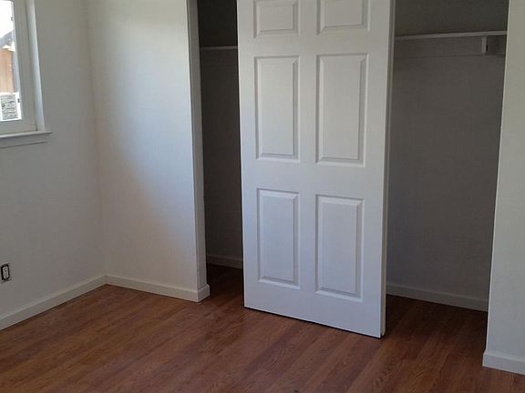 3rd image of 440-444 Harding Ave