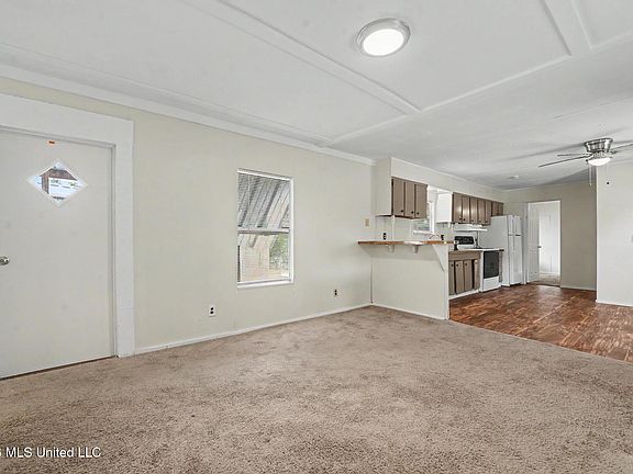 4th image of 11213 Dobson Rd #14