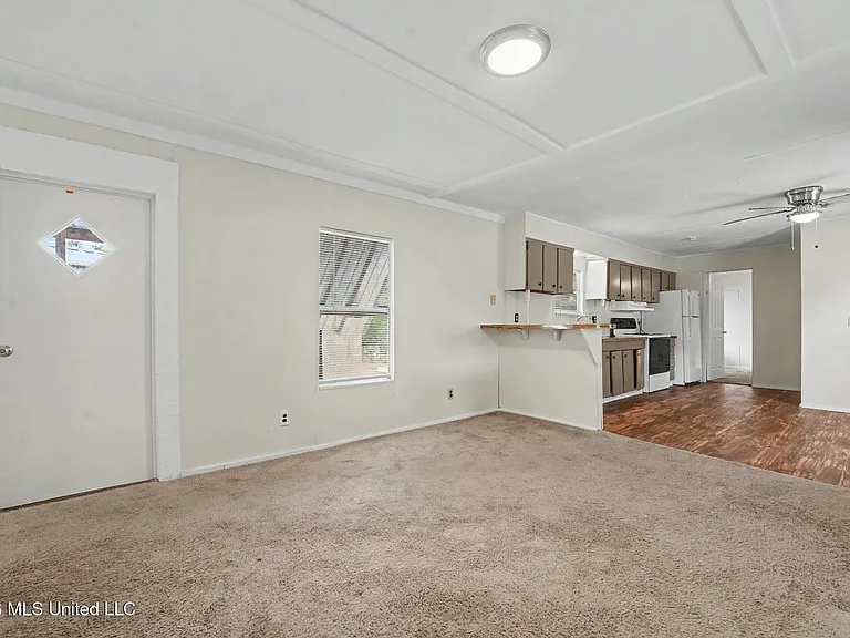 11213 Dobson Rd #14 — Photo 4
