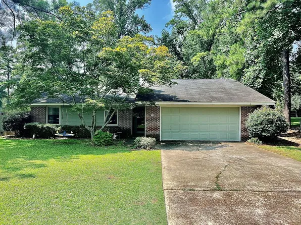101 Burlington Ct, Dothan, AL 36305