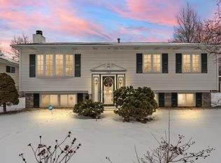 1207 N Arbogast St, Griffith, IN 46319