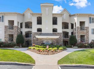 565 Rarity Bay Pkwy #205, Vonore, TN 37885