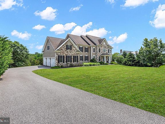 2nd image of 14513 Ventry Farm Ct