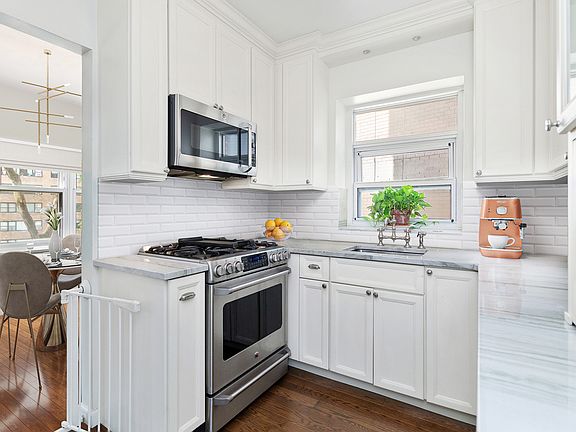 3rd image of 430 E 56th St #6BC