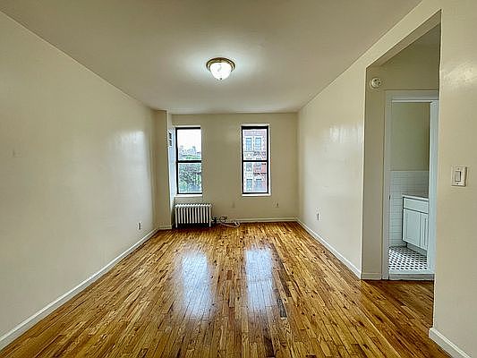 1st image of 560 W 170th St APT 5B