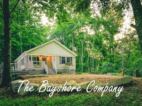 36 Afternoon Dr, Fairview, NC 28730