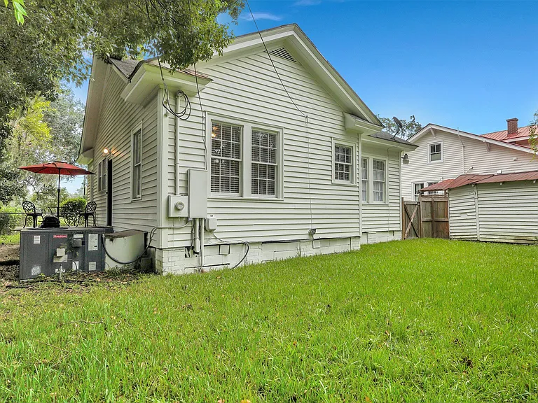 1219 Washington Ave — Photo 17