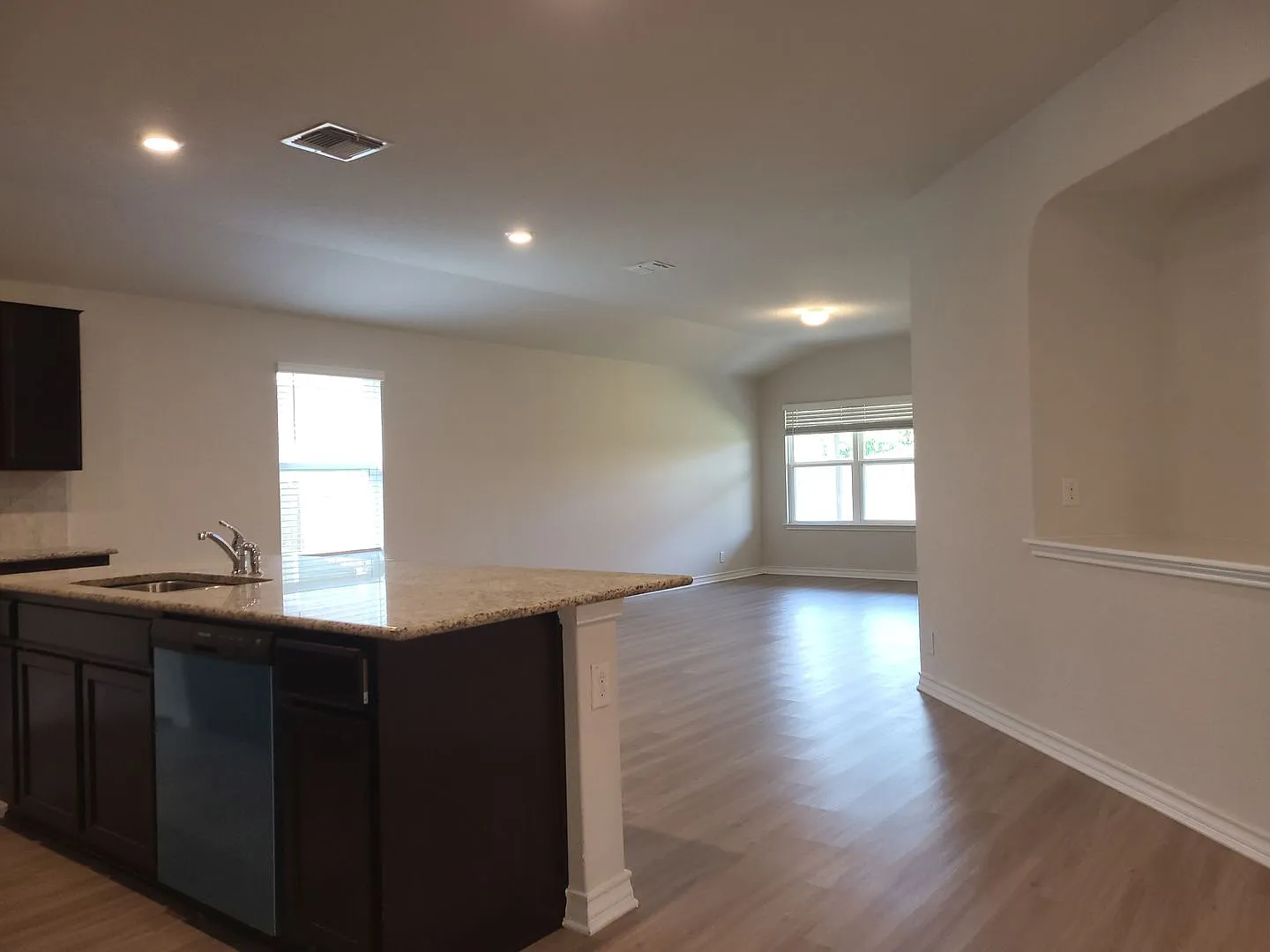 Pristine Home With Open Floor Plan — Photo 3