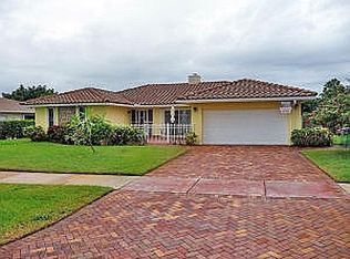 17735 Foxglove Ln, Boca Raton, FL 33487