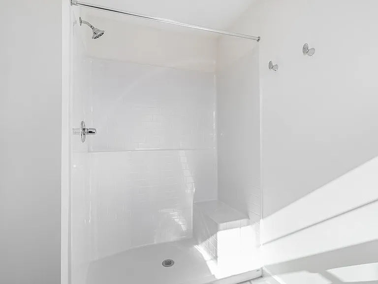 7843 Briarwood Dr — Photo 16