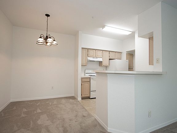2nd image of 23540 Walden Center Dr APT 305