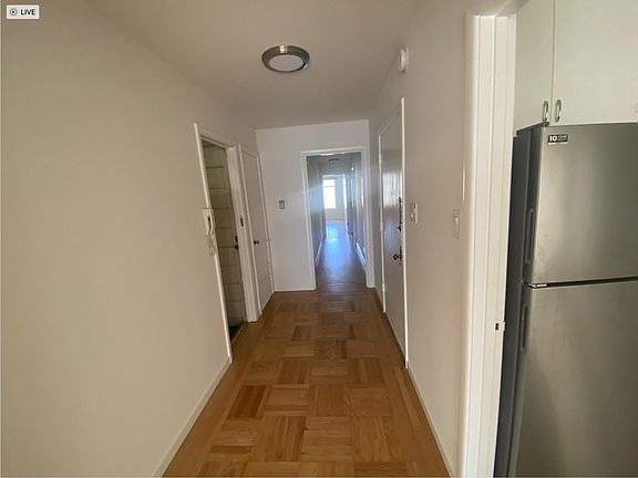 foyer looking down hallway west