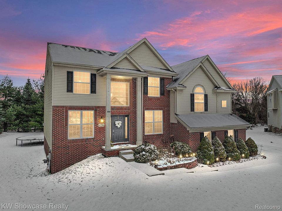 1st image of 8296 Kingfisher Ct