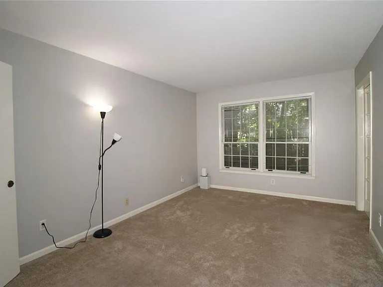 68 La Rue Pl NW — Photo 18
