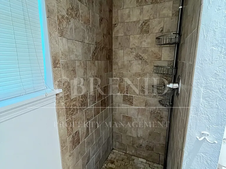 4305 Revere Rd — Photo 13