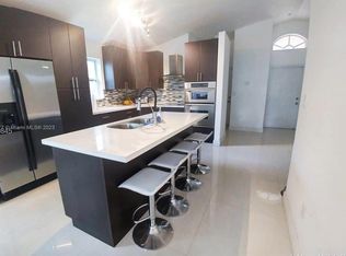1110 NW 171st Ter #1110, Pembroke Pines, FL 33028