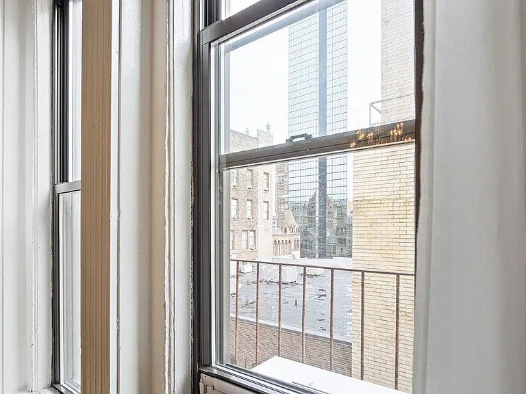 271 Dartmouth St #6D — Photo 6