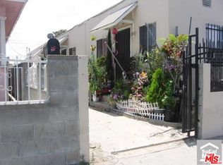 208 E 65th St, Los Angeles, CA 90003