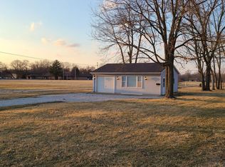 244 E Woodland Ln, Mount Zion, IL 62549