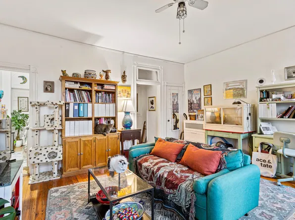 3023 Saint Paul St APT 3, Baltimore, MD 21218