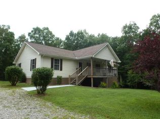 548 Northrup Falls Dr, Jamestown, TN 38556