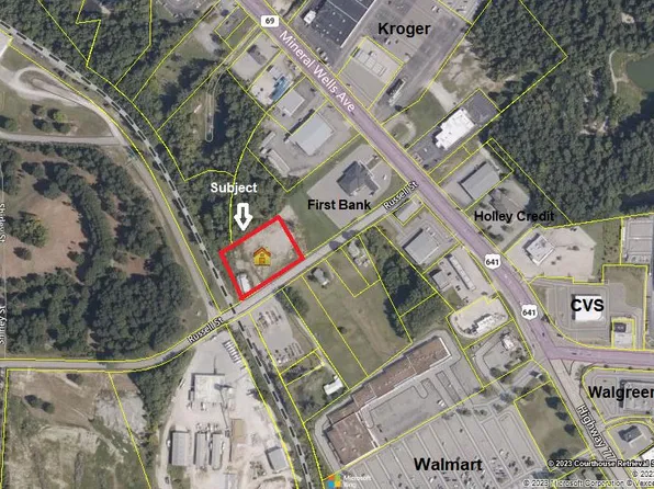 600 Russell St, Paris, TN 38242