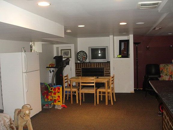 5th image of 7331 W Montrose Ave
