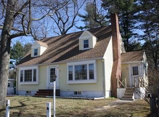 32 Bridge St, Billerica, MA 01821