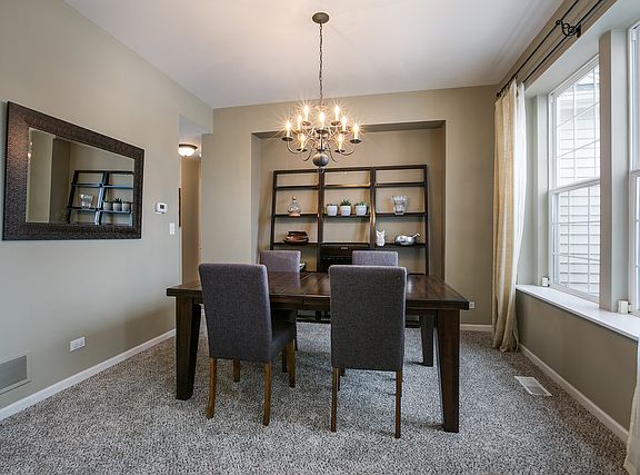 5th image of 24154 W Newcastle St