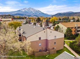 85 Meadowood Dr APT C1, Carbondale, CO 81623