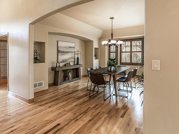 5th image of 3414 Muskrat Creek Dr