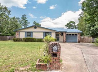 1030 Willow Lake Ct, Pensacola, FL 32506