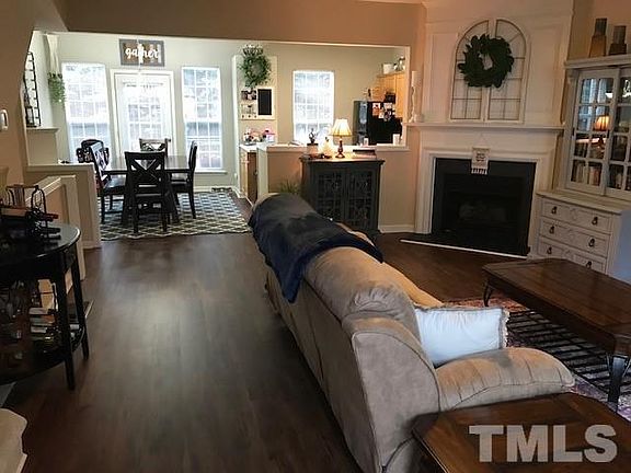 3rd image of 7235 Galon Glen Rd