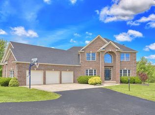 2665 County Road 300 E, Mahomet, IL