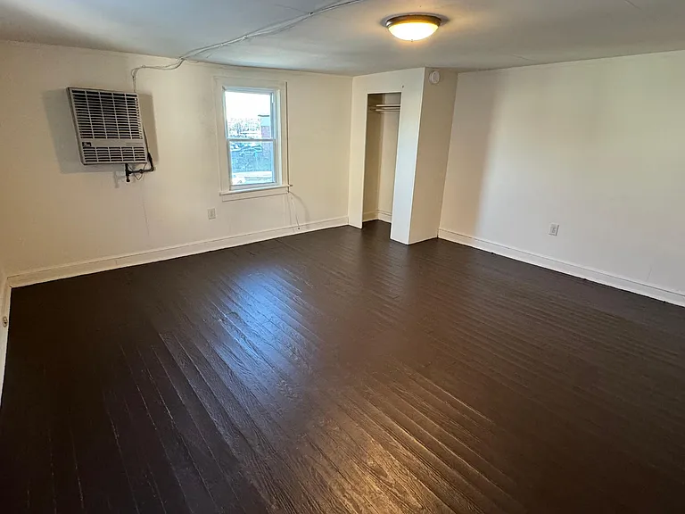 308 Delaware Ave #2 — Photo 3