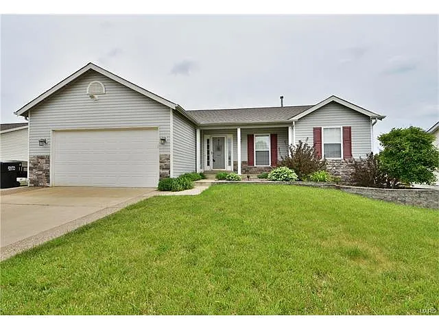 403 Bridle Ridge Ct photo 1