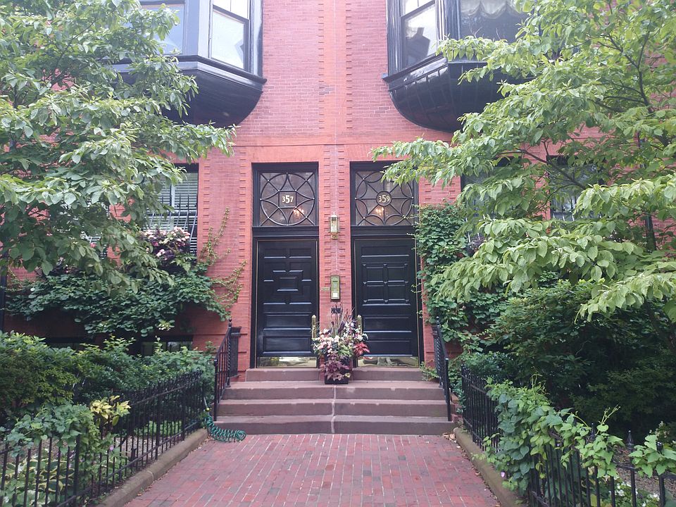 2nd image of 359 Beacon St #6