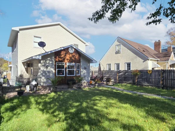 1163 Case Ave, Saint Paul, MN 55106