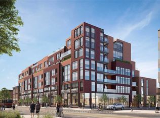 246 Logan Ave UNIT 301, Toronto, ON M4M0E9