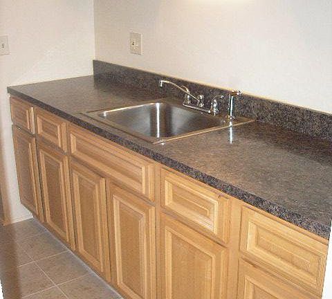 3rd image of 1015 Whalley Ave APT 3C