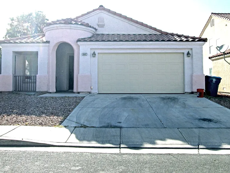 5547 Summer Joy St — Photo 1
