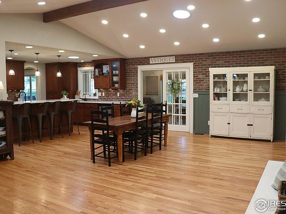 3rd image of 4916 Pawnee Dr