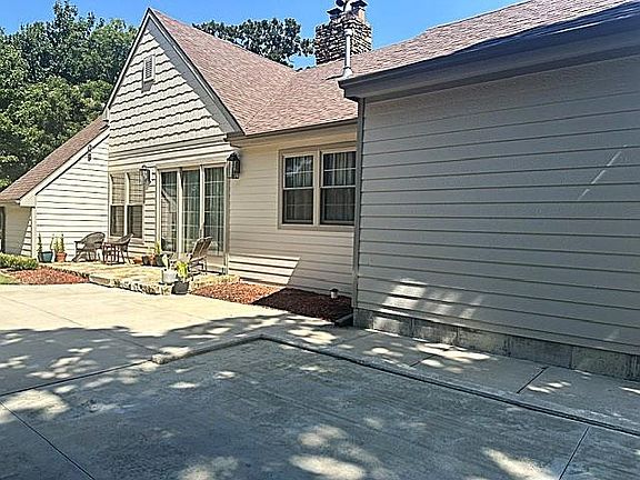 5th image of 1222 N 2nd St