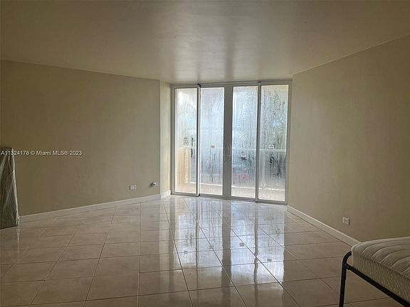 3rd image of 2800 N Flagler Dr APT 208