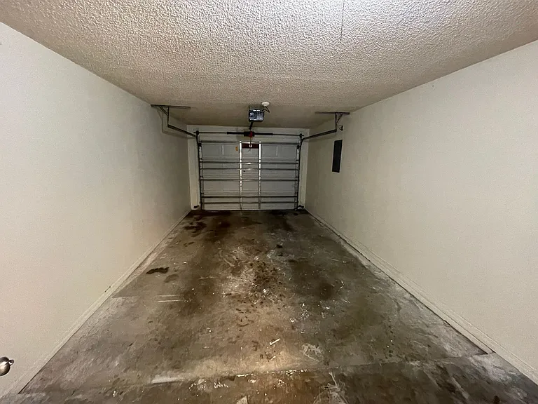 406 & 408 N Clayton St — Photo 7
