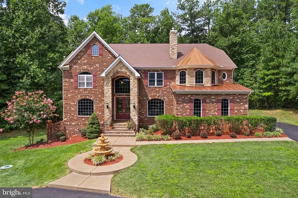 1st image of 5 Dutch Brandy Rd