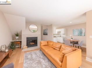 240 Lakeshore Ct, Richmond, CA 94804